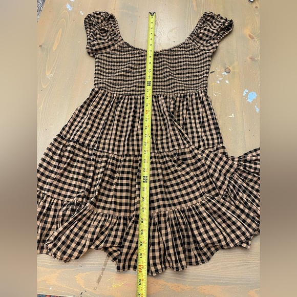 Black and Tan Gingham Puff Sleeve Dress Size Medium - Picture 6 of 8